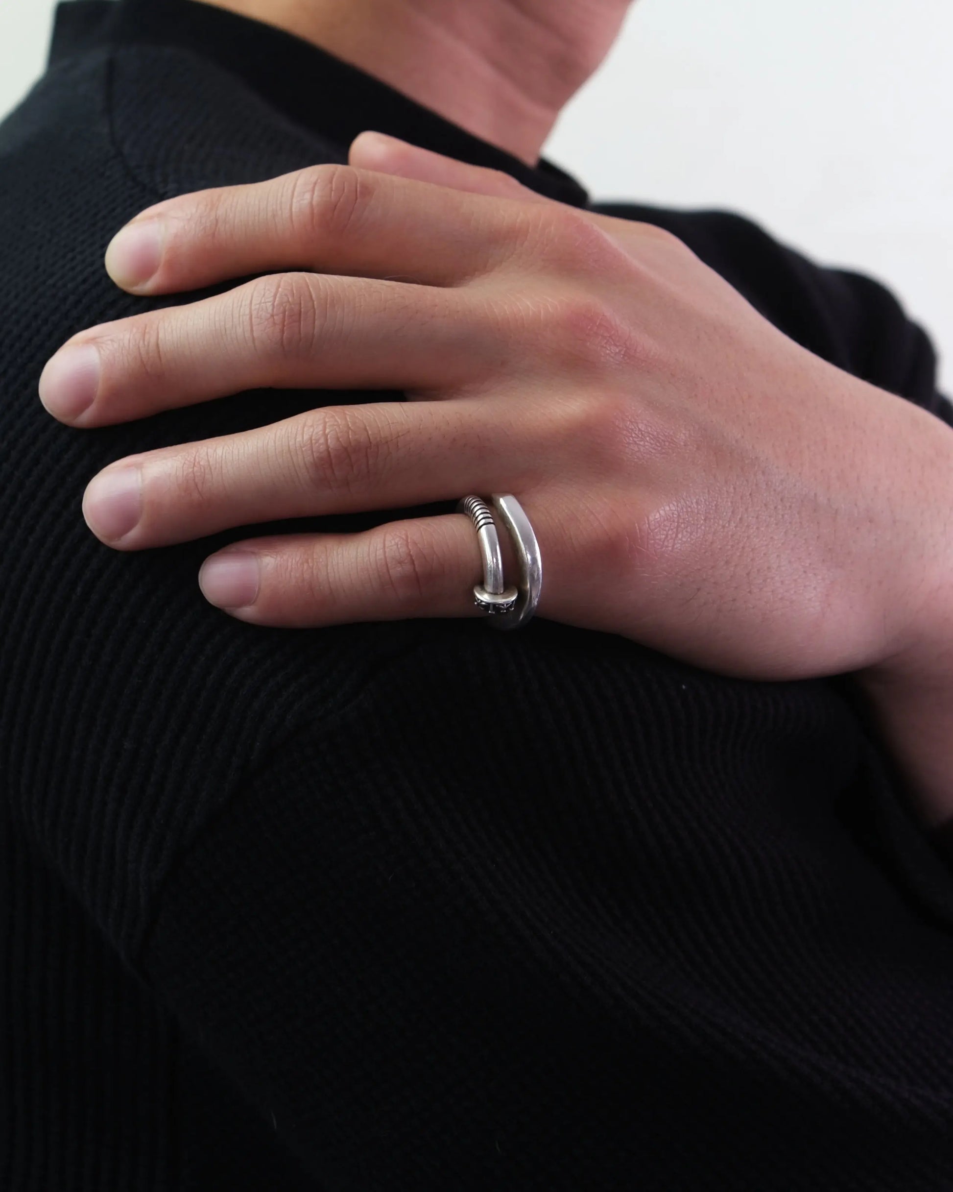 Silver Bolt Ring Aragami