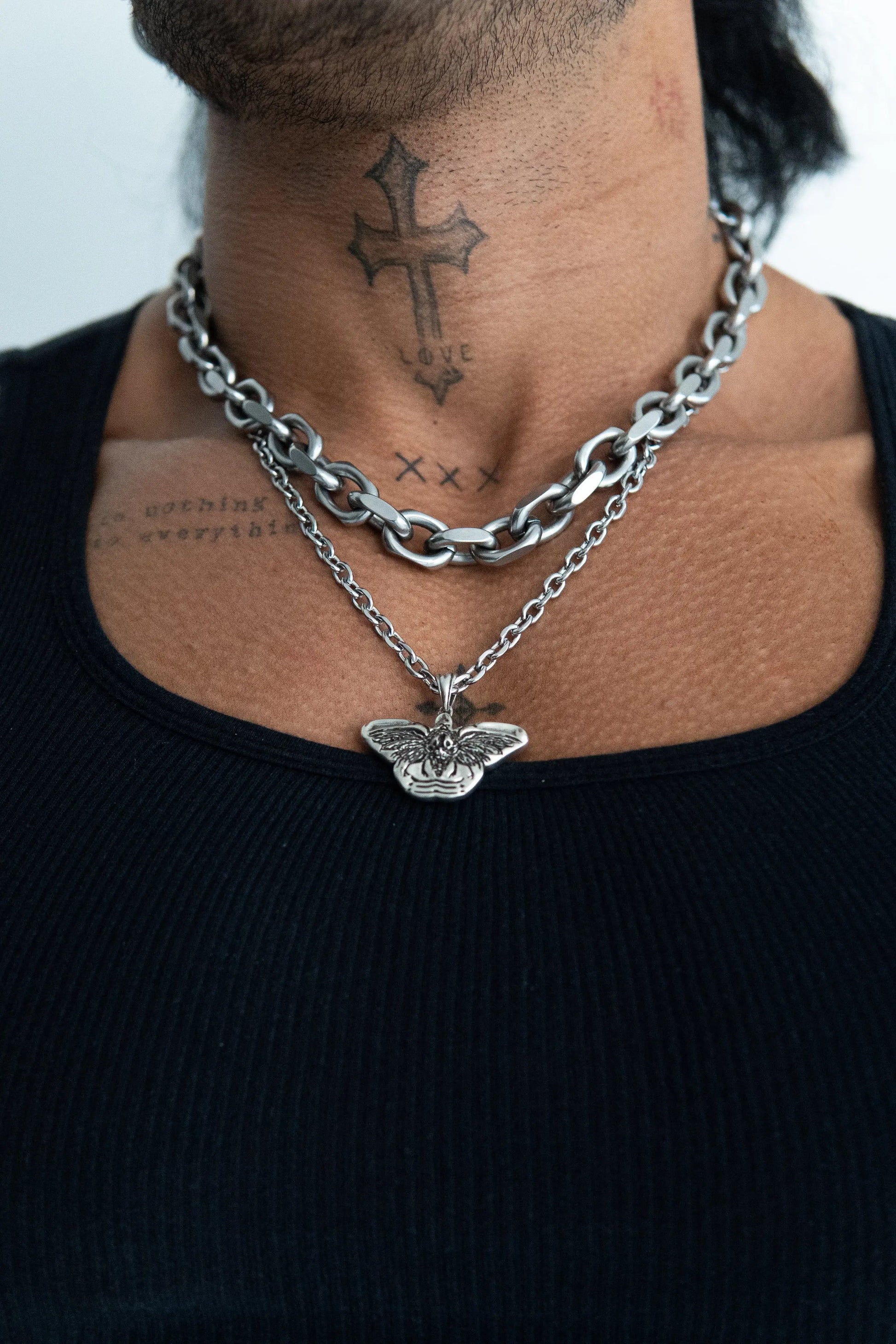 Hanya Moth Pendant Aragami