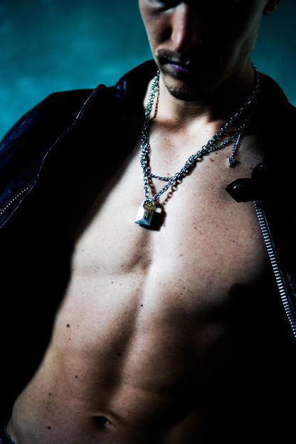 Lock & Key Pendant Necklace Aragami