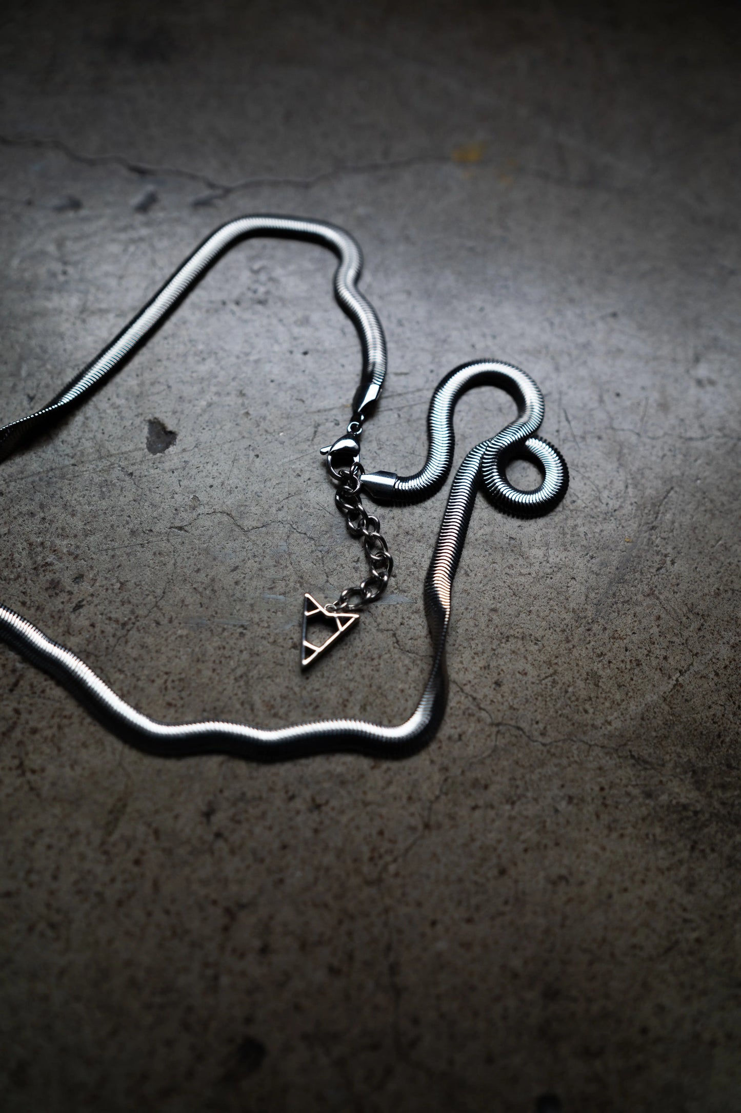 Tiered Snake Chain Necklace Aragami