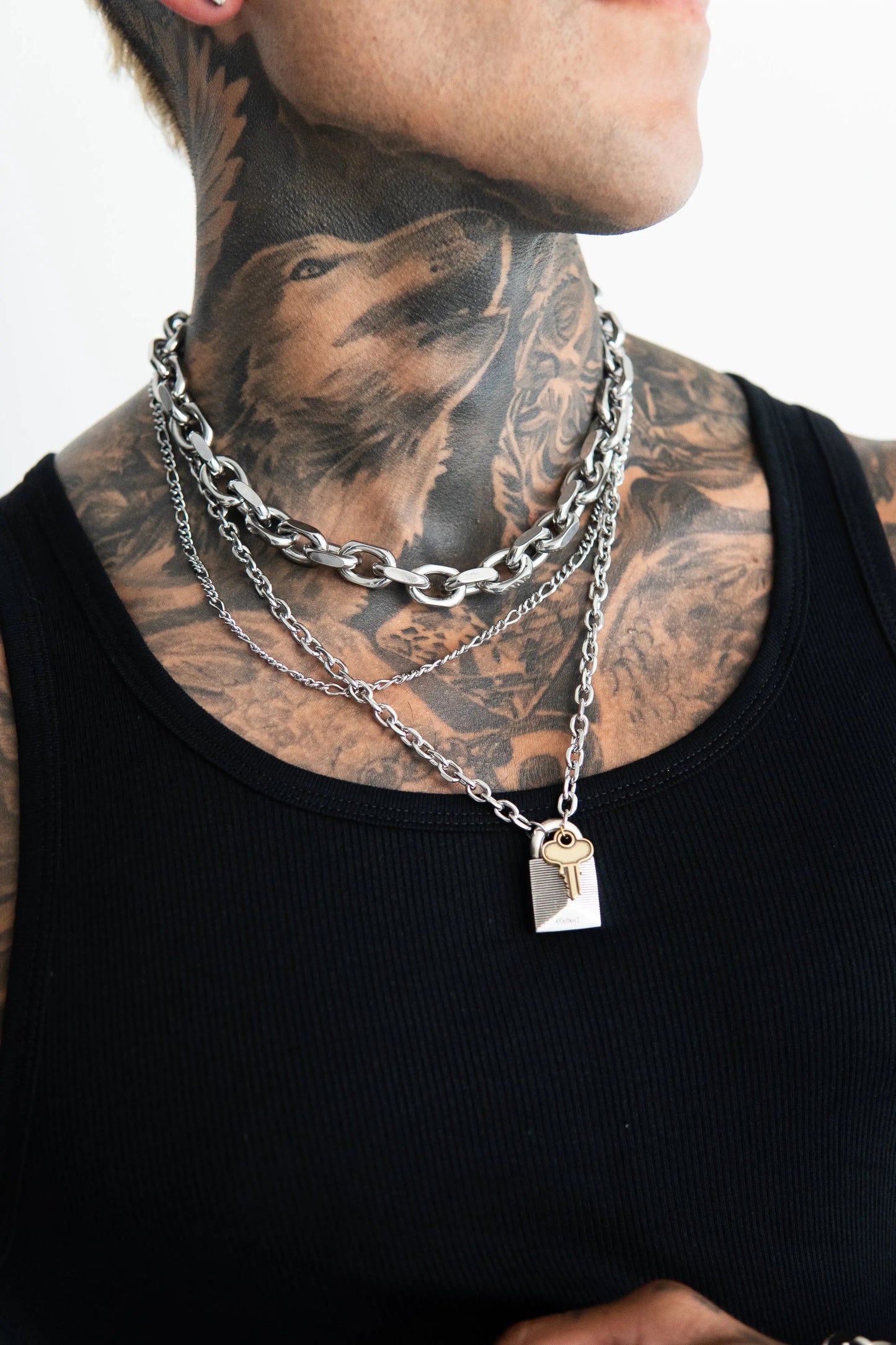 Lock & Key Pendant Necklace Aragami