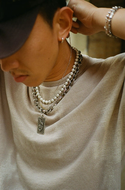 Pearl Necklace Choker Aragami